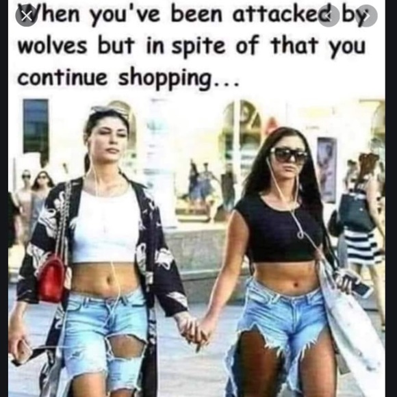 ‼️🔥CLOSET PURGE 🔥‼️ - Picture 15 of 16